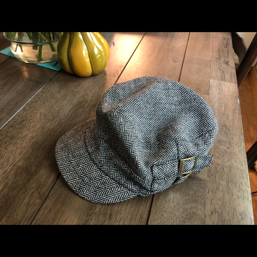 Crows foot tweed hat